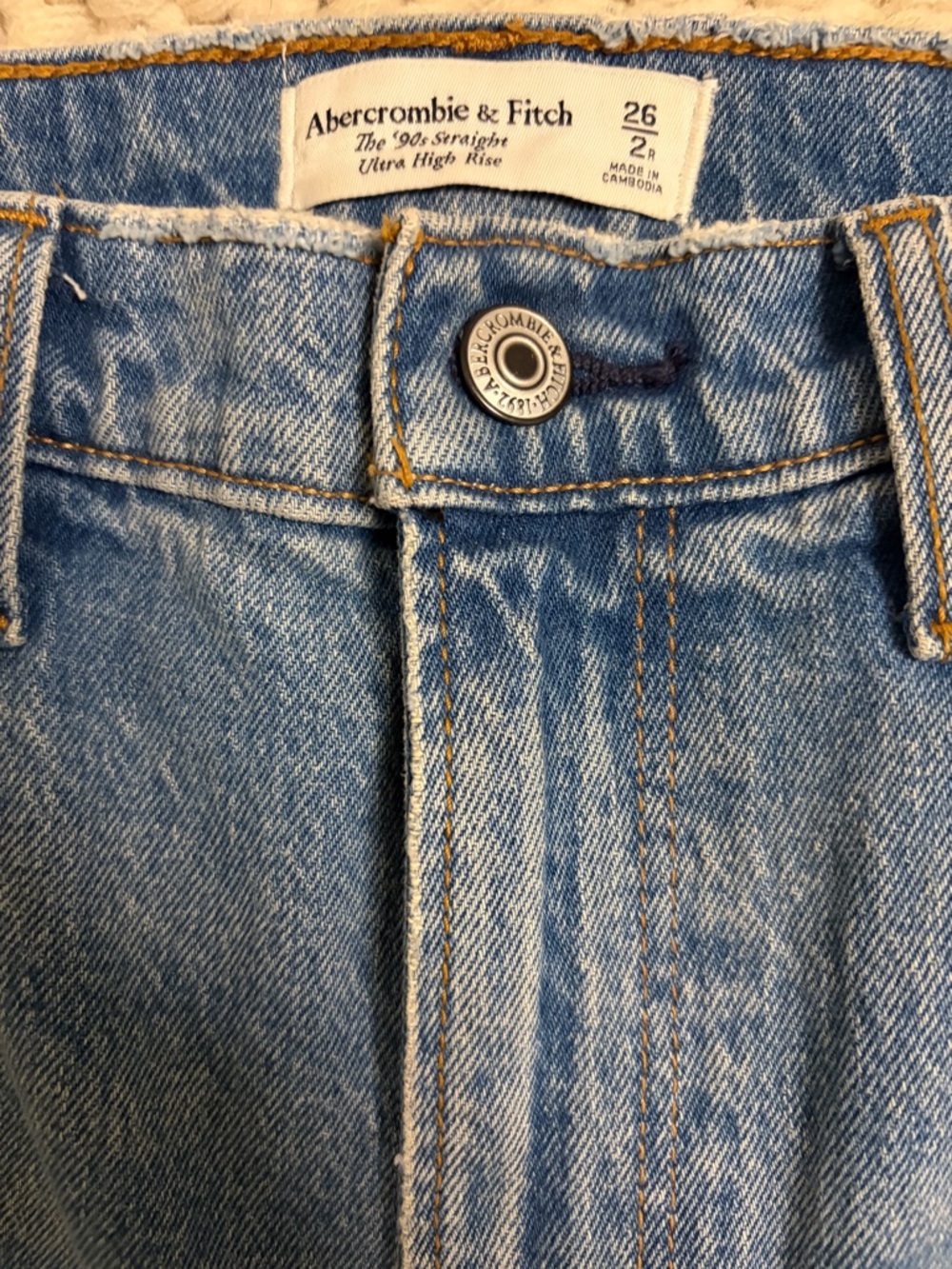 Abercrombie & Fitch womens the 90s straight, Ultra High Rise Jeans